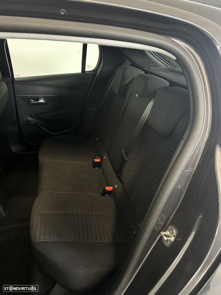 Peugeot 208 1.2 PureTech Active — fotografia 13