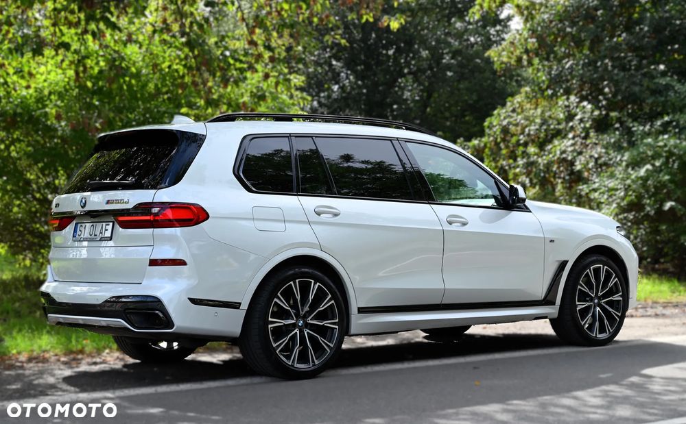 BMW X7 M50d sport - 17