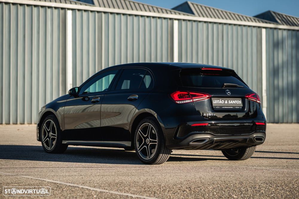 Mercedes-Benz A 250 e 8G-DCT AMG Line Advanced Plus - 12