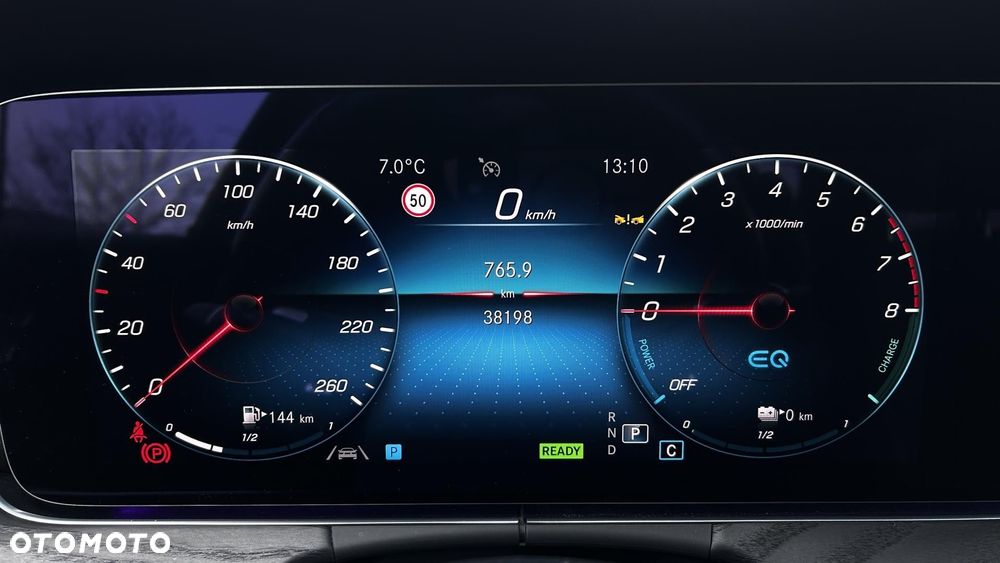 Mercedes-Benz Klasa E - 17