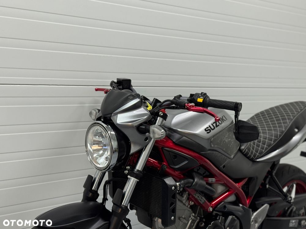 Suzuki SV - 19