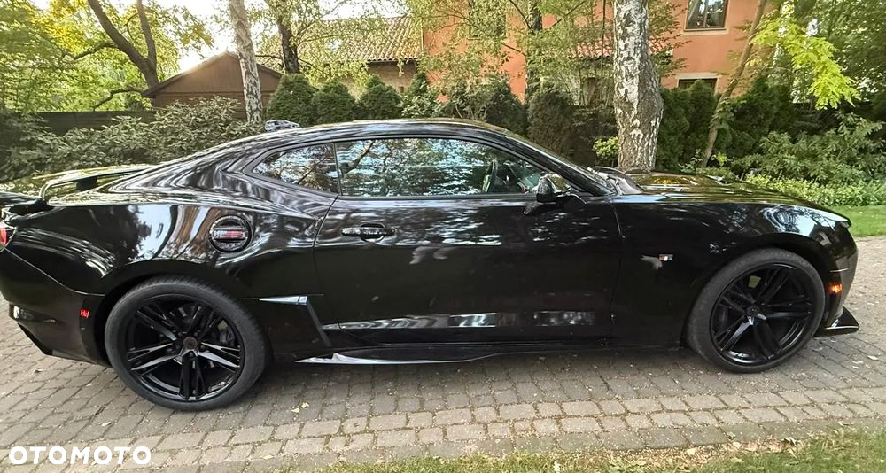 Chevrolet Camaro Coupe Touring 6.2 V8 - 4