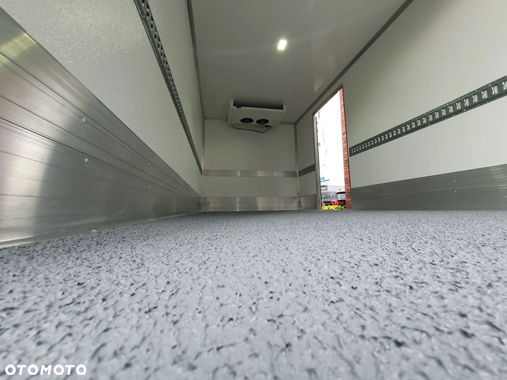 Iveco Daily 35S18 - 20