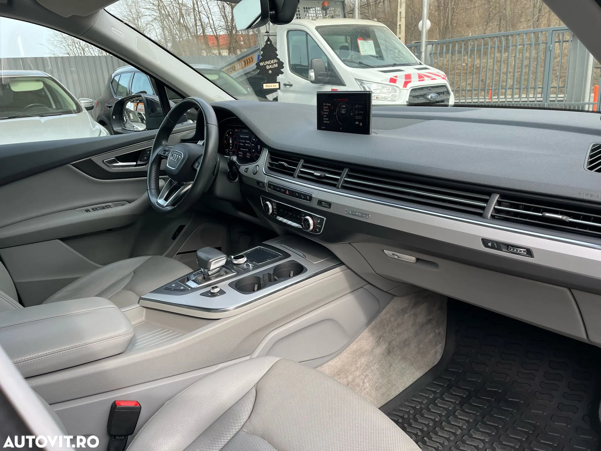 Audi SQ7 4.0 TDI quattro Tiptronic - 11