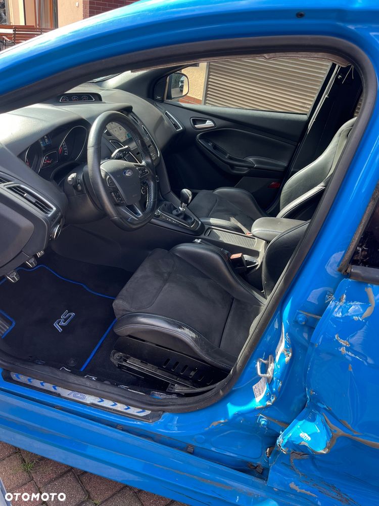 Ford Focus - 8