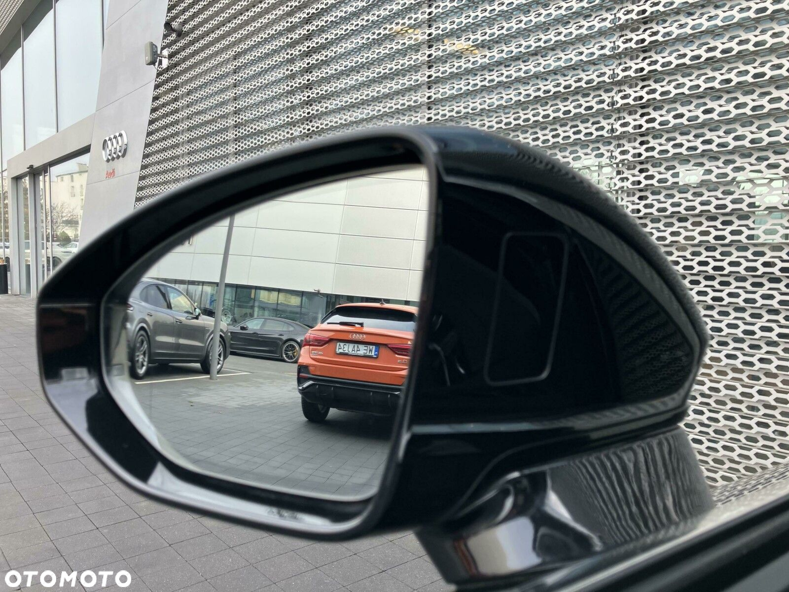 Audi A8 - 32