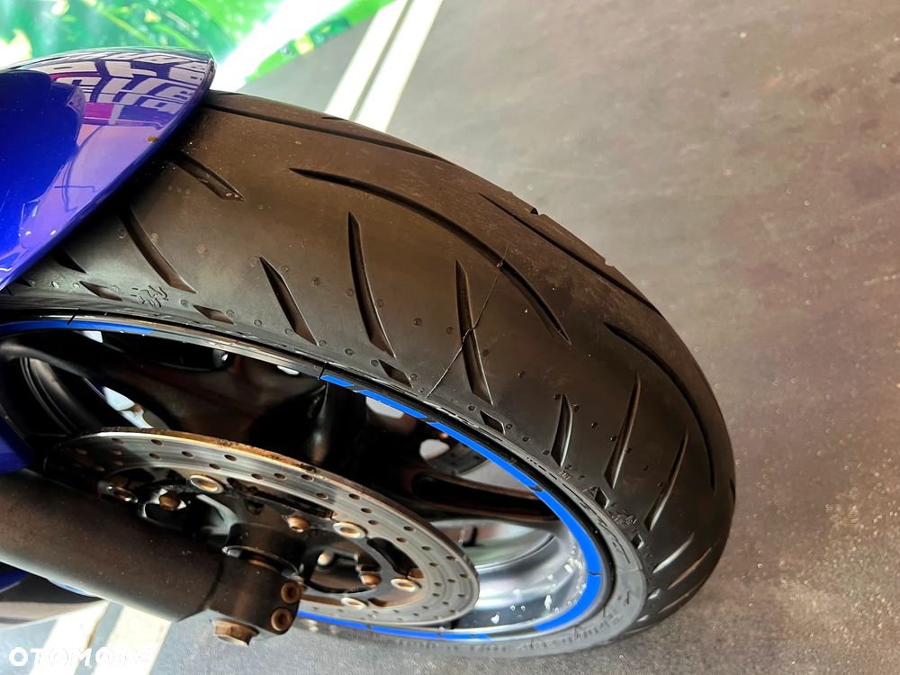 Yamaha R6 - 26