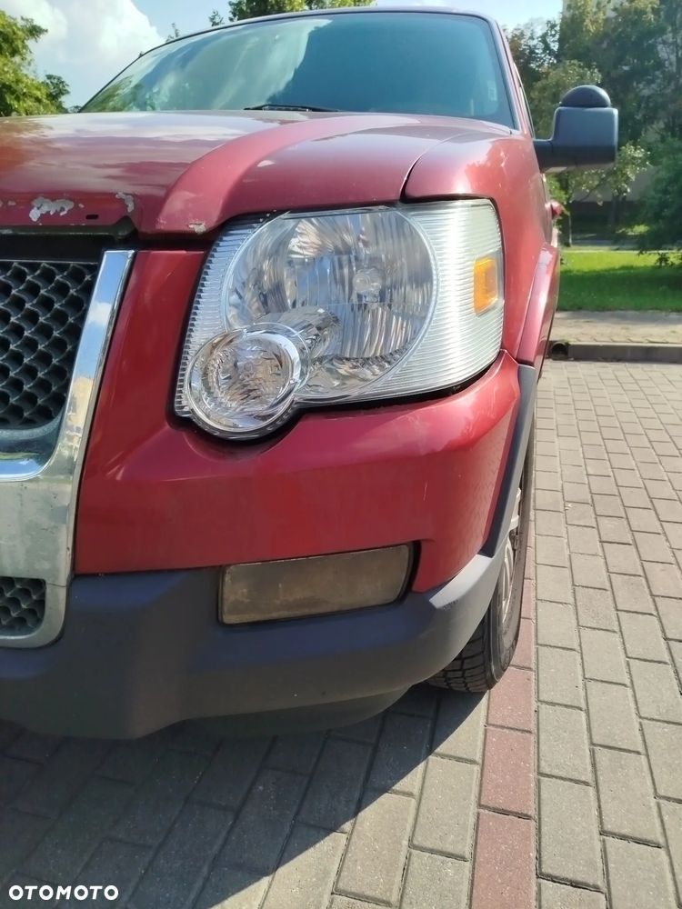Ford Explorer 4.0 AWD - 10