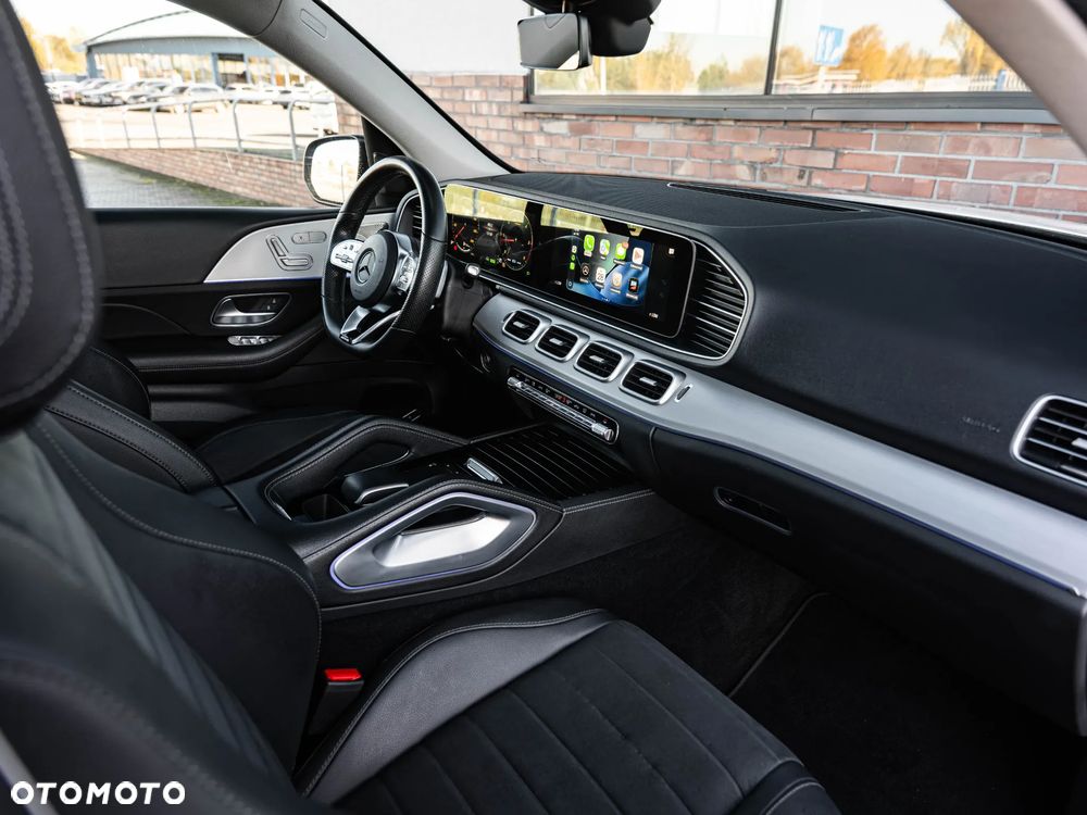 Mercedes-Benz GLE 300 d 4Matic 9G-TRONIC AMG Line - 25