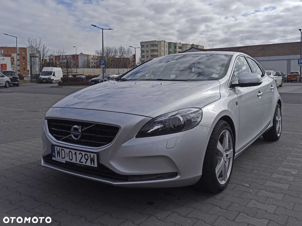 Volvo V40 - 9