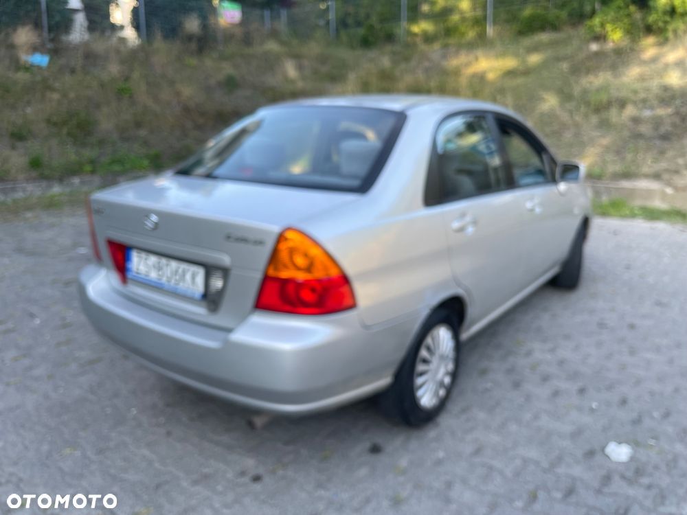 Suzuki Liana 1.3 Club - 4
