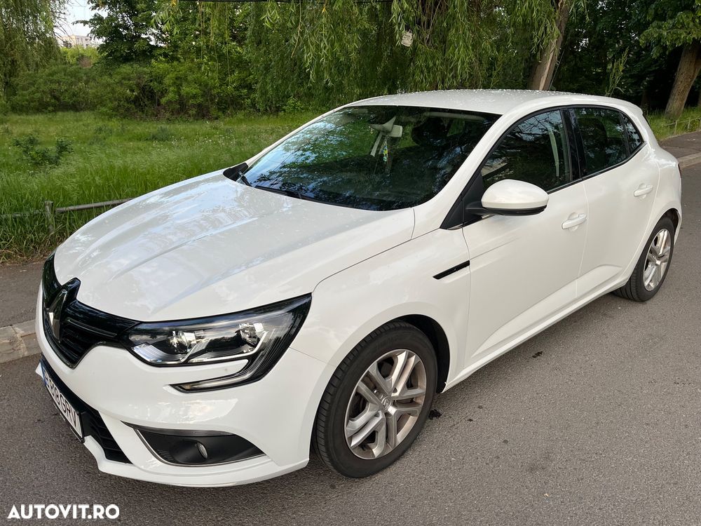 Renault Megane Blue dCi 116 Zen - 2