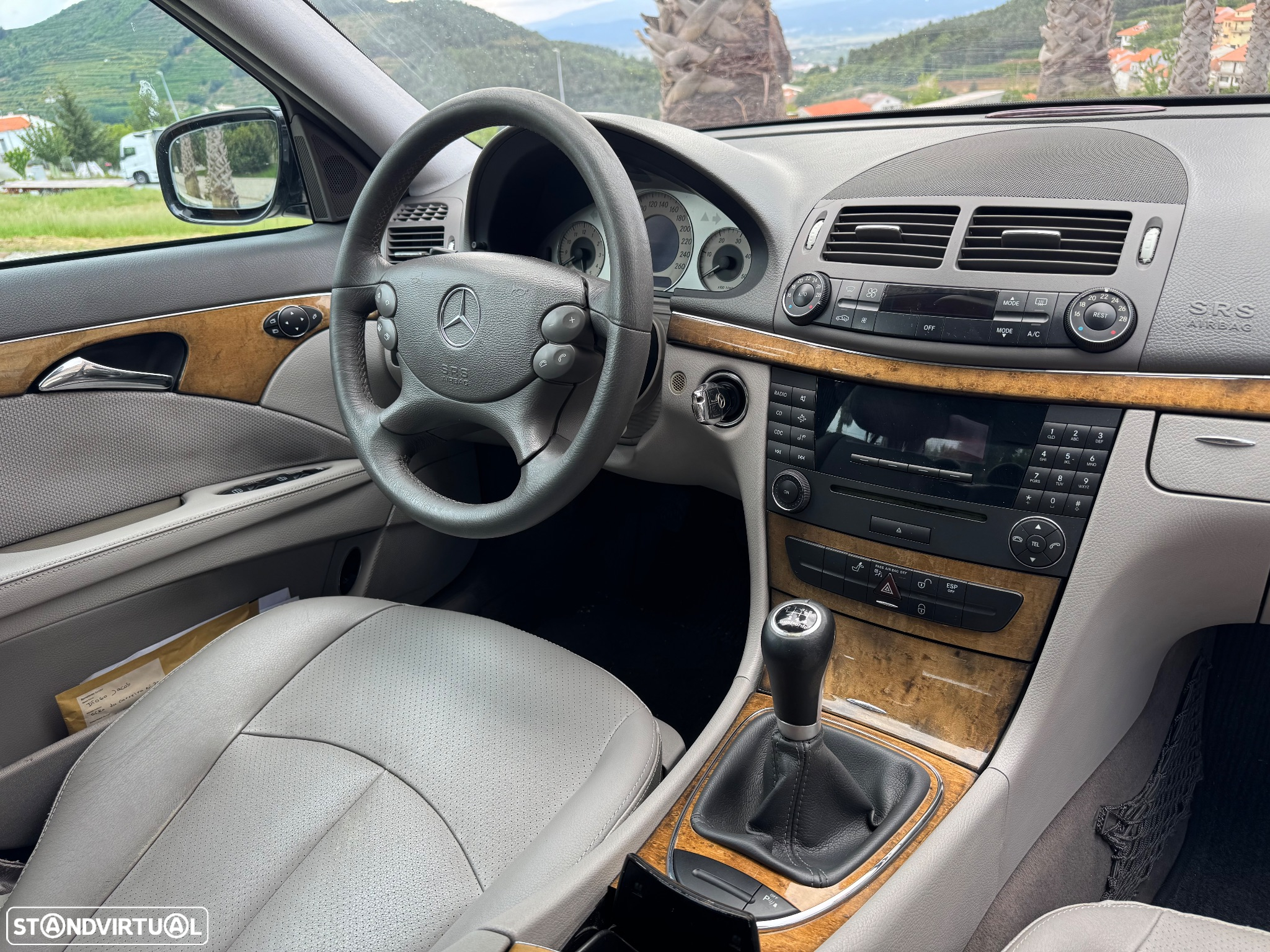 Mercedes-Benz E 220 CDi Avantgarde - 10