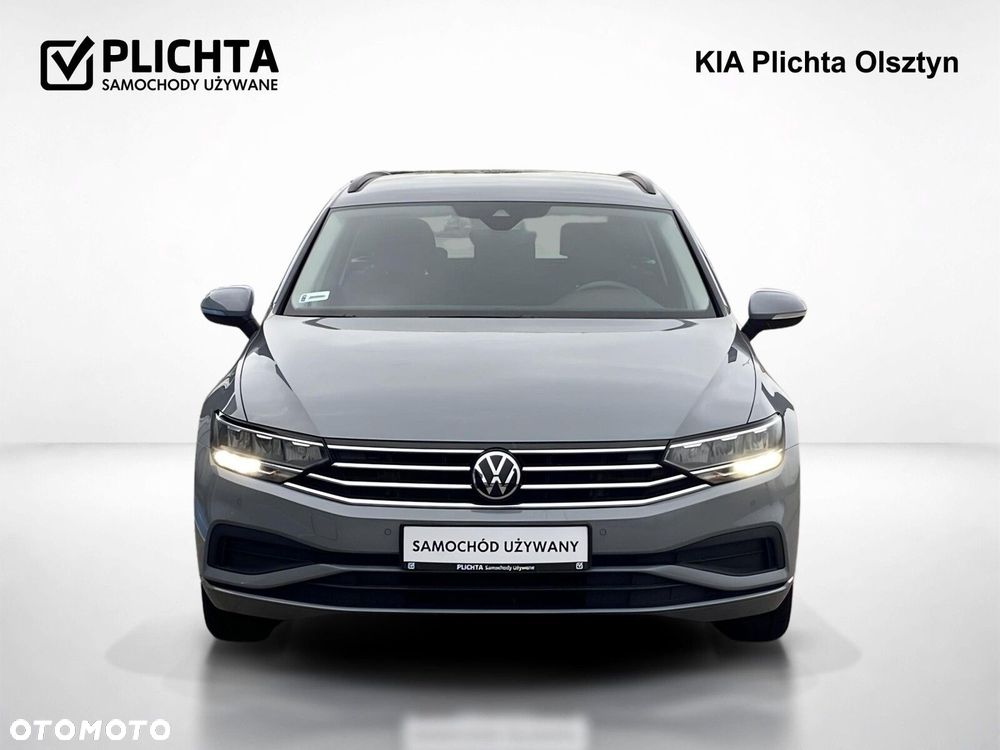Volkswagen Passat - 9