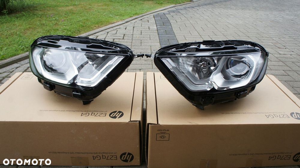 PRZEDNIA LEWA PRAWA LAMPA FORD ECOSPORT II MK2 MKII LIFT SOCZEWKA LED
