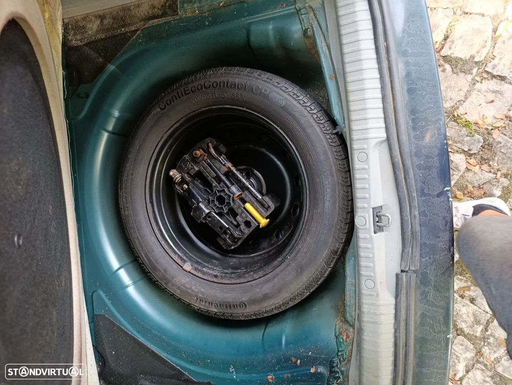 Renault Mégane Scénic - 11