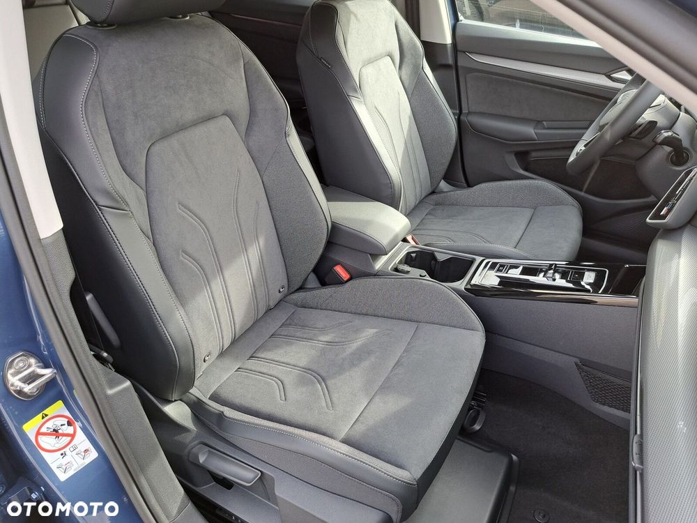 Volkswagen Golf Variant 1.5 eTSI mHEV Style DSG - 15