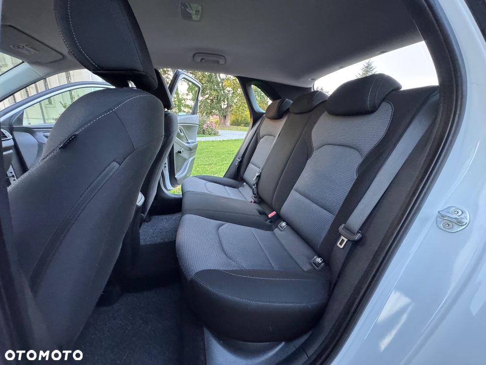 Hyundai i30 - 25