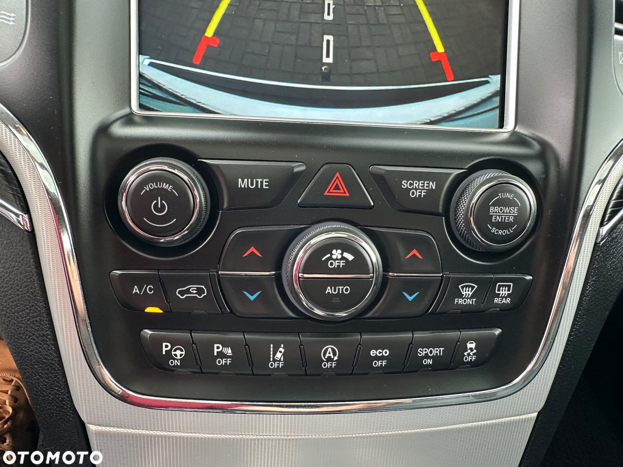 Jeep Grand Cherokee 3.0 CRD Summit - 25