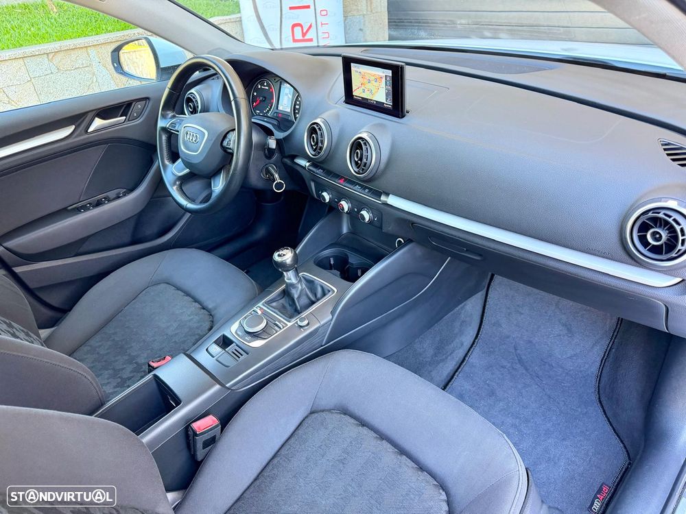 Audi A3 Sportback 1.6 TDI (clean diesel) S line Sport Pack - 9