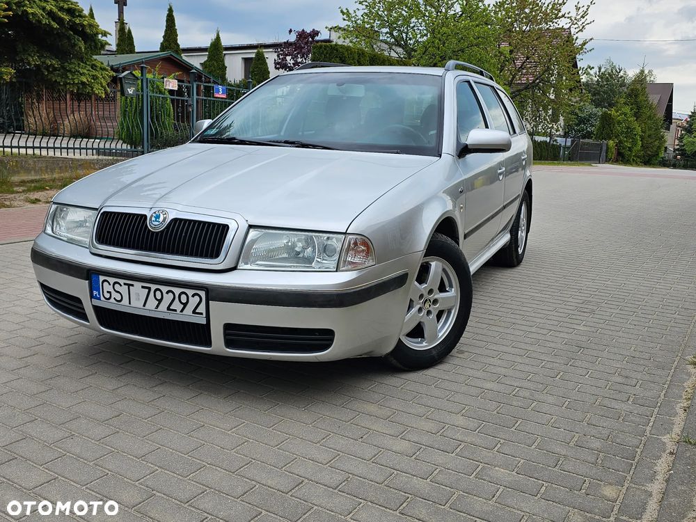 Skoda Octavia 1.8T Elegance - 2