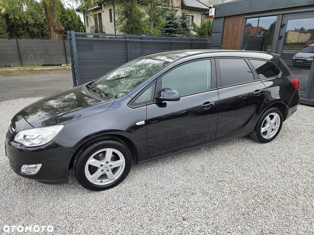 Opel Astra 1.4 Turbo Edition - 4