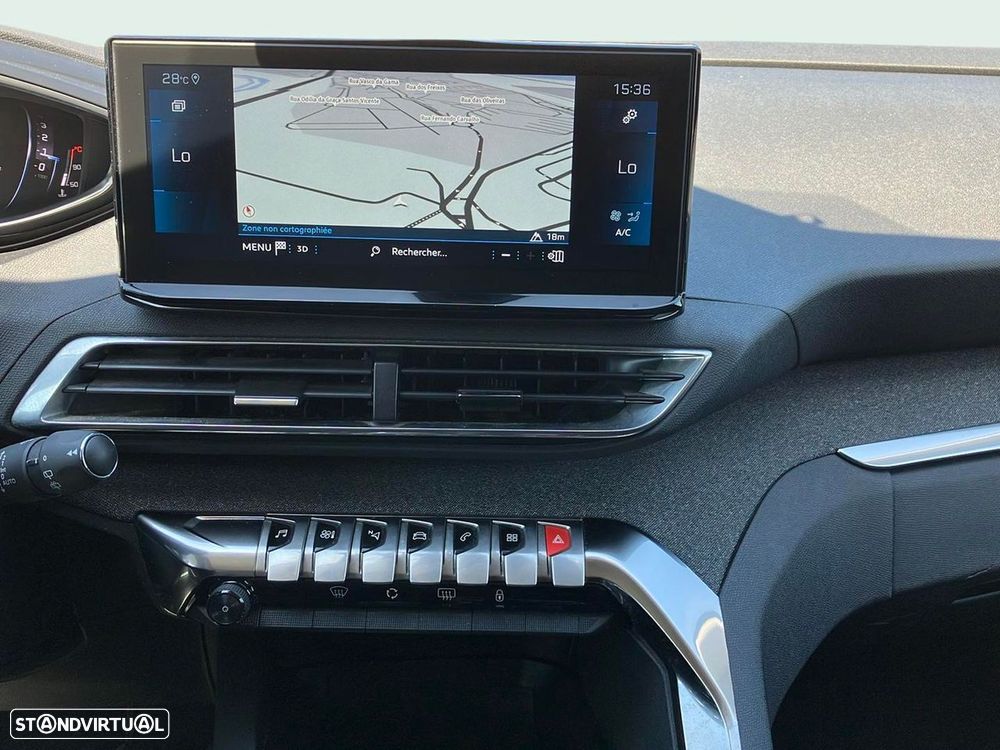 Peugeot 5008 1.5 BlueHDi Allure EAT8 - 16