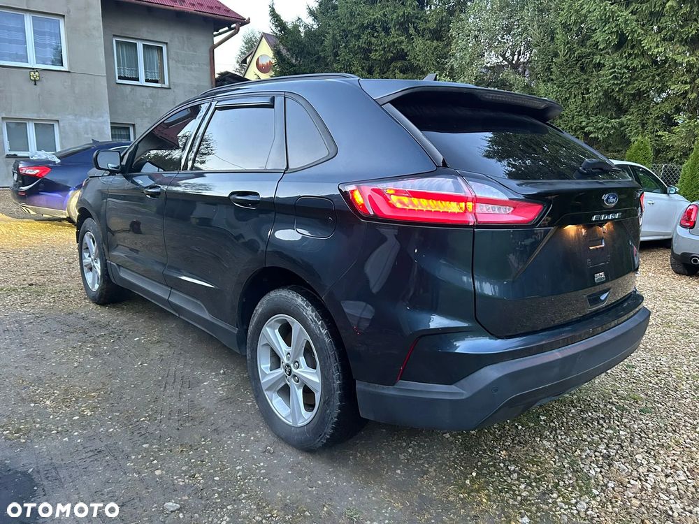 Ford Edge - 5