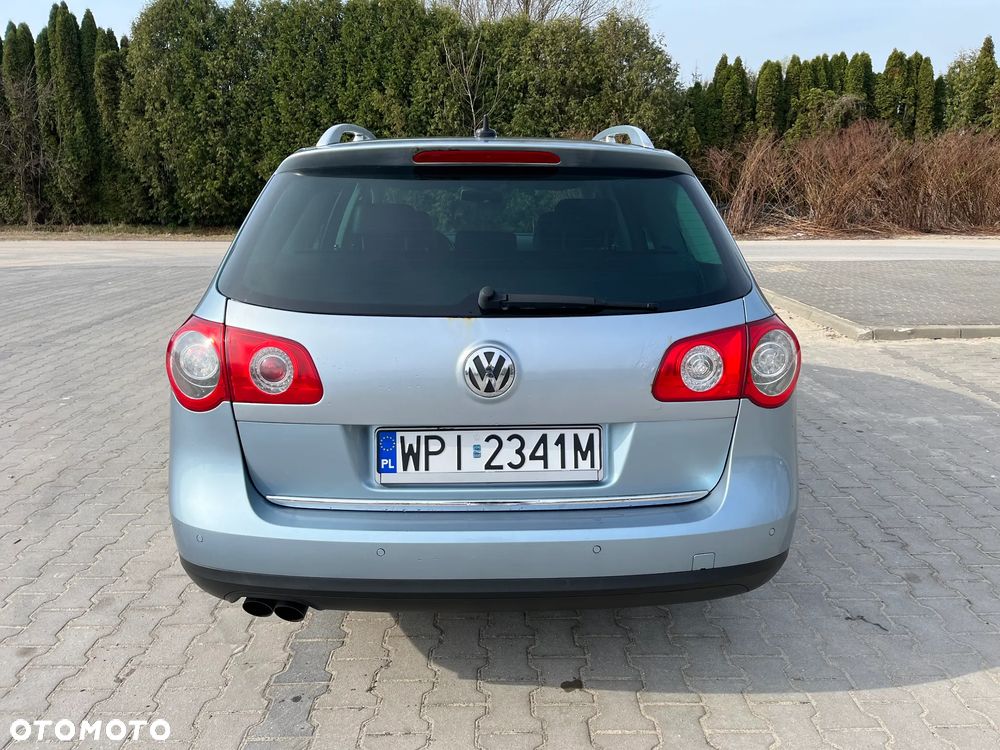 Volkswagen Passat 2.0 TDI DSG Highline - 5