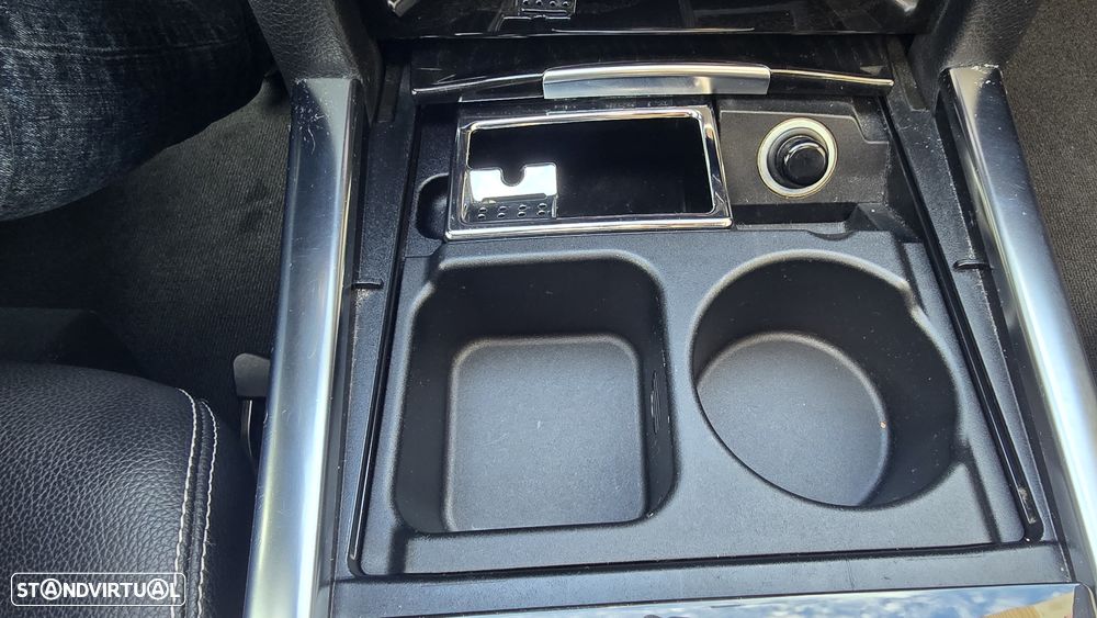 Mercedes-Benz E 250 CDi Avantgarde BlueEfficiency Auto. - 30