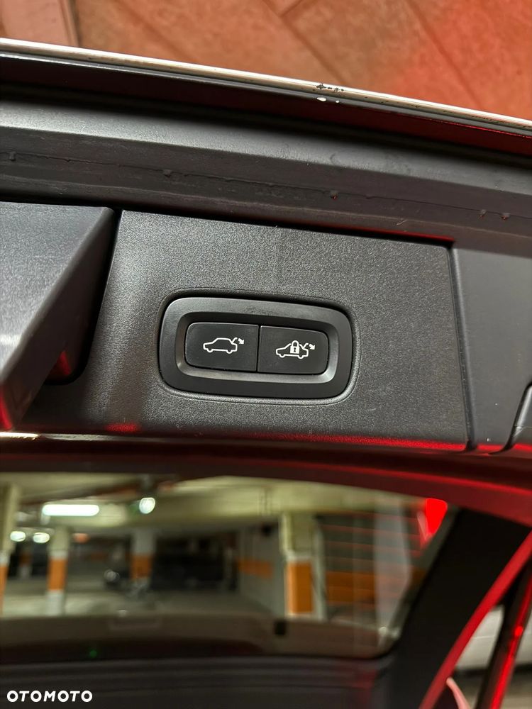 Volvo V90 ver-d3-geartronic-momentum - 9