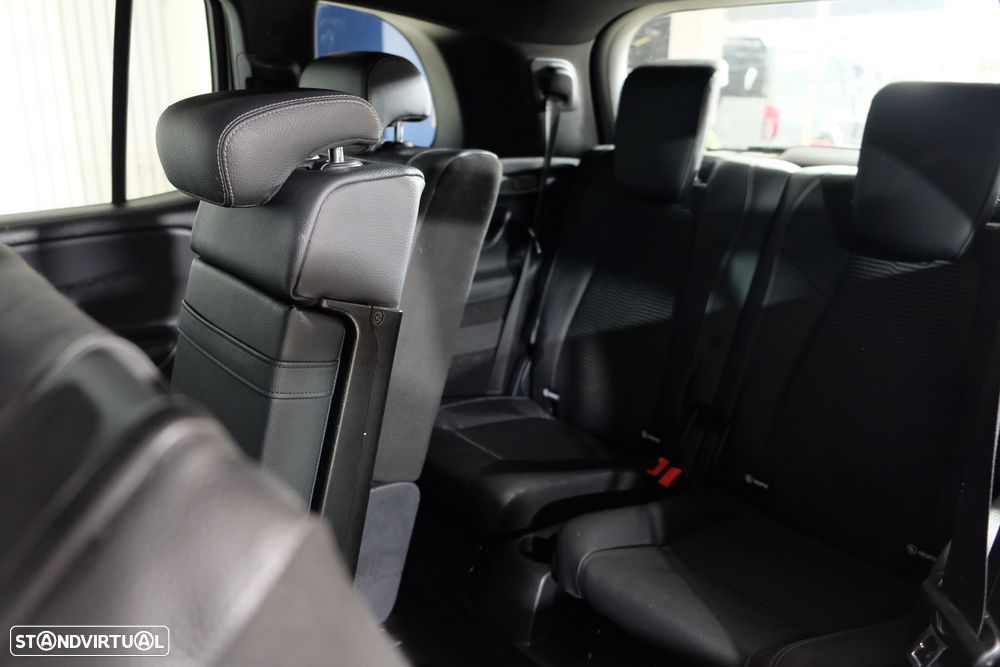 Mercedes-Benz GLB 180 d Progressive - 11