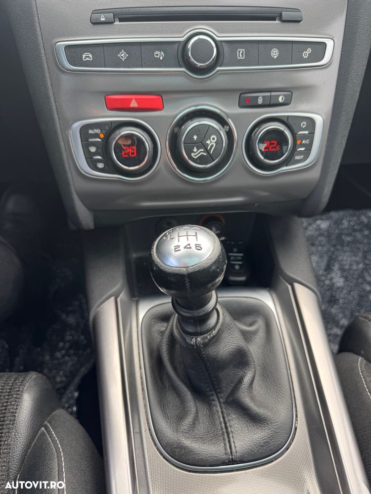 Citroën C4 PureTech 130 Stop & Start Exclusive - 21