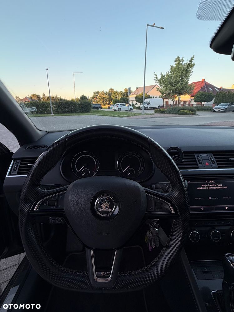 Skoda Octavia 2.0 TDI RS DSG - 8