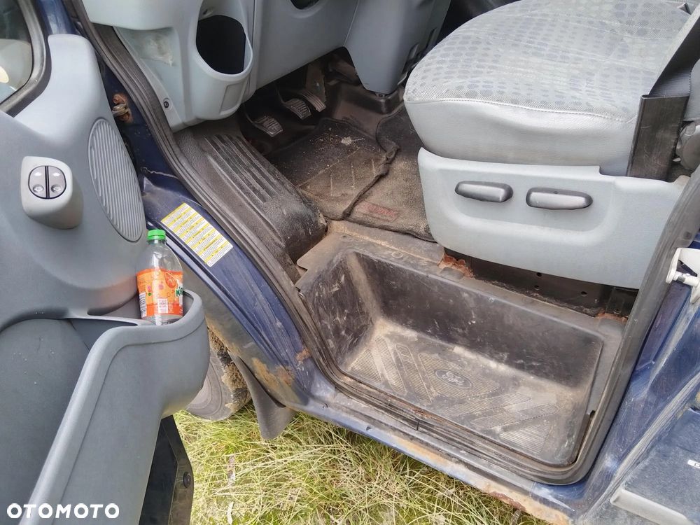 Ford Transit - 6