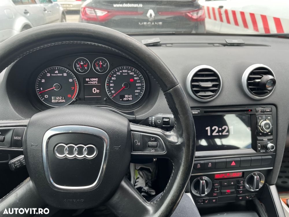 Audi A3 1.4 TFSI ack Ambiente - 2