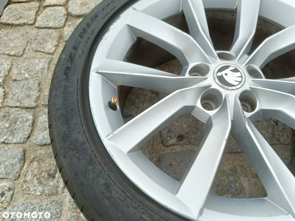 Felgi Aluminiowe 18 Skoda Superb 5x112 ET44 Seat Audi VW 3V0601025J - 7