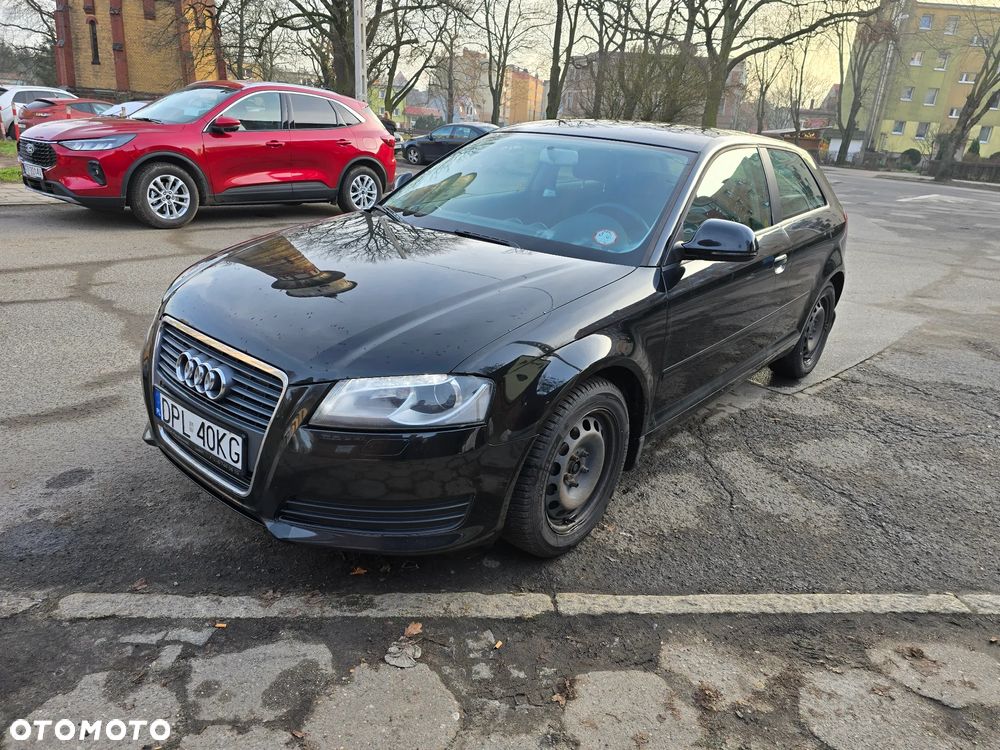 Audi A3 3-drzwiowe 1.6 Ambiente - 11