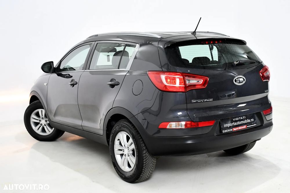 KIA Sportage 2011 — imagine 11