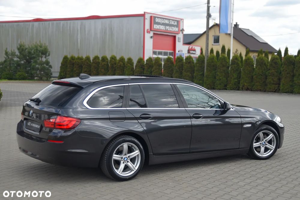 BMW Seria 5 520d - 12