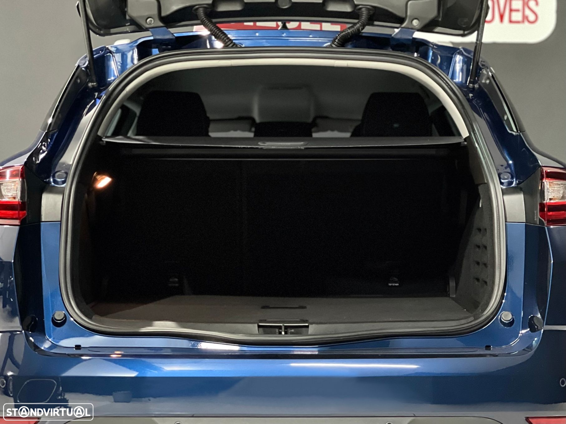 Renault Mégane Sport Tourer 1.5 Blue dCi Limited - 11