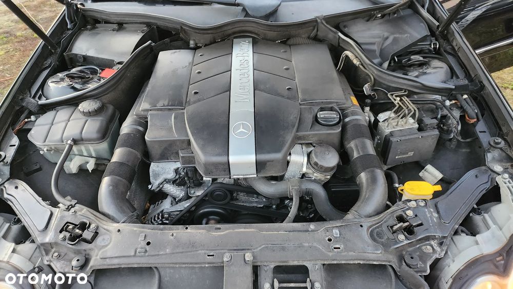 Mercedes-Benz CLK - 16