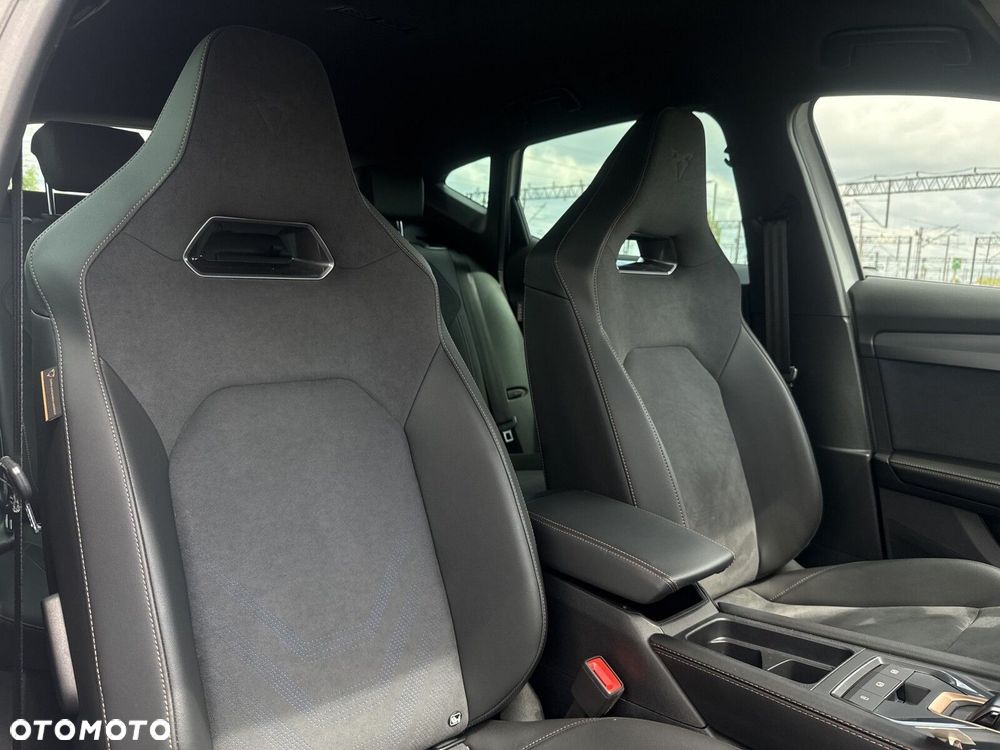 Cupra Formentor 1.5 eTSI mHEV DSG - 17