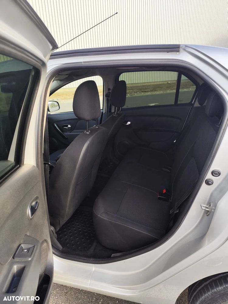 Dacia Logan - 11