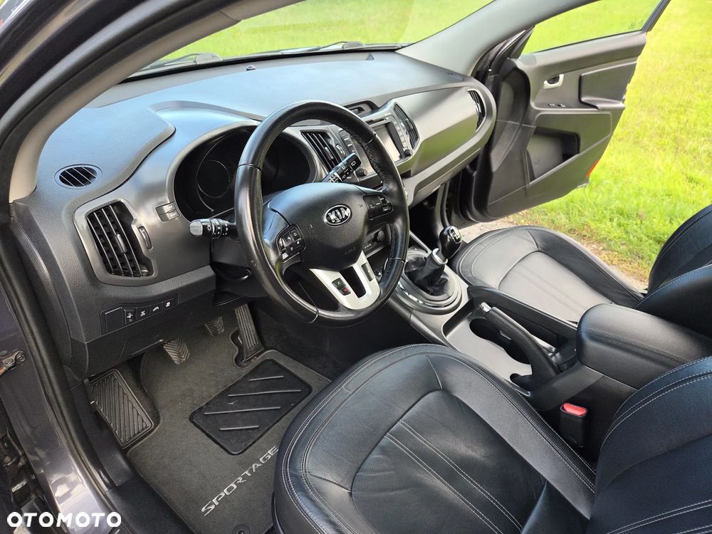Kia Sportage 2.0 CRDI XL AWD - 11