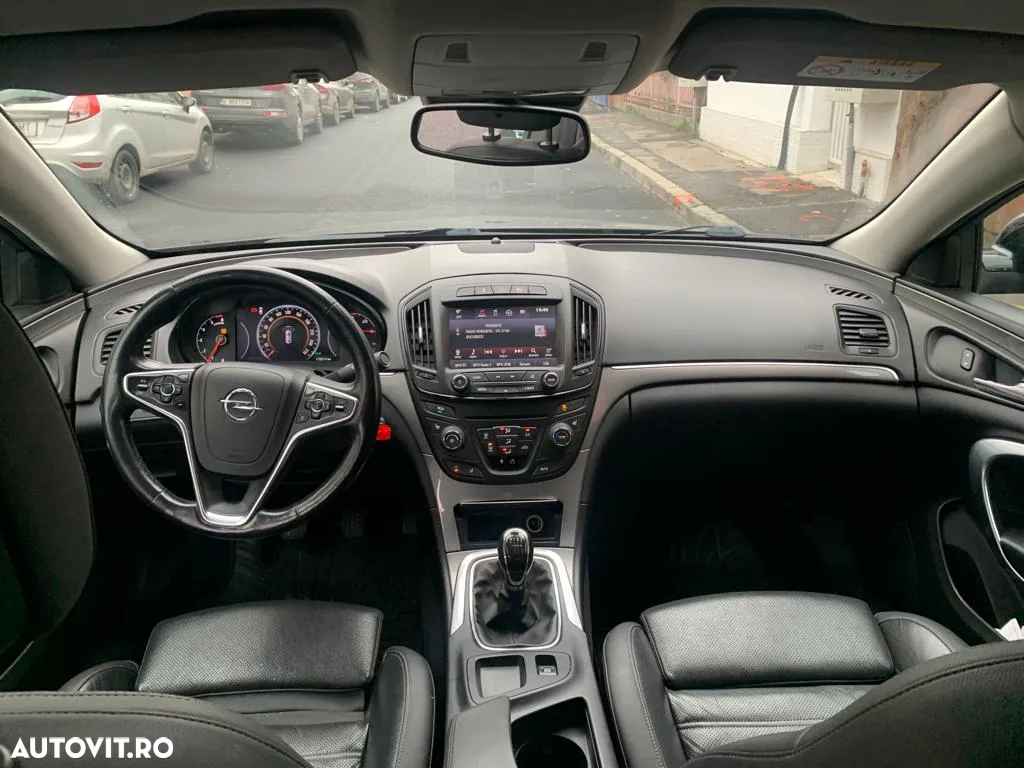 Opel Insignia - 9