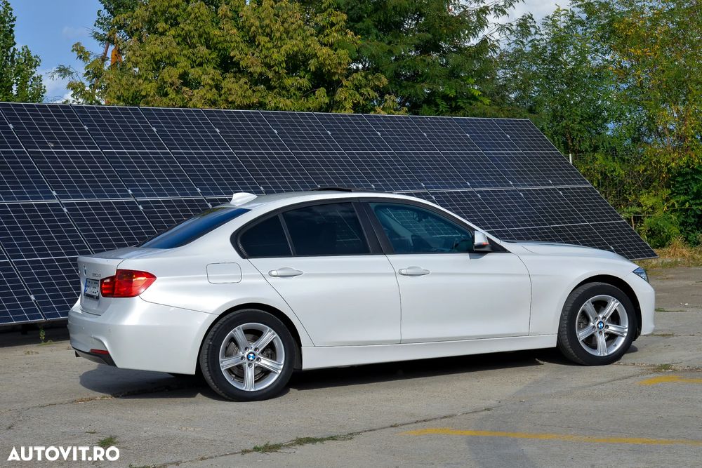 BMW Seria 3 320d xDrive Aut. Modern Line - 24
