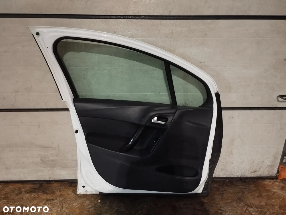 DRZWI PRZÓD LEWE KOMPLETNE CITROEN C3 II 2010- ROK KOD LAKIERU: EWP - 13