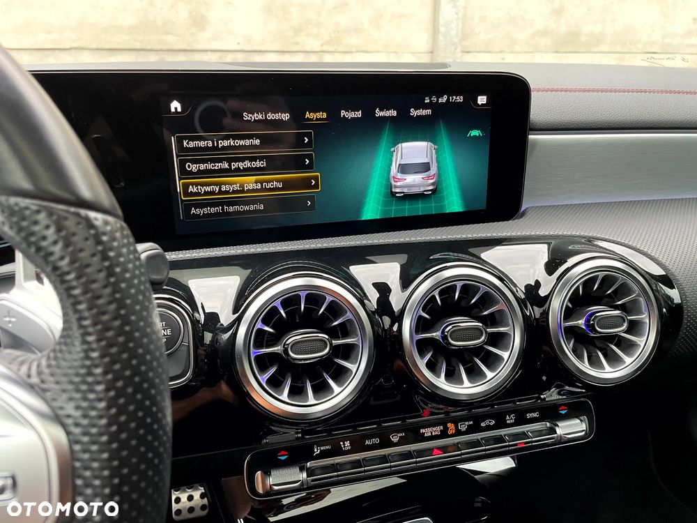 Mercedes-Benz CLA 200 d 8G-DCT AMG Line - 31