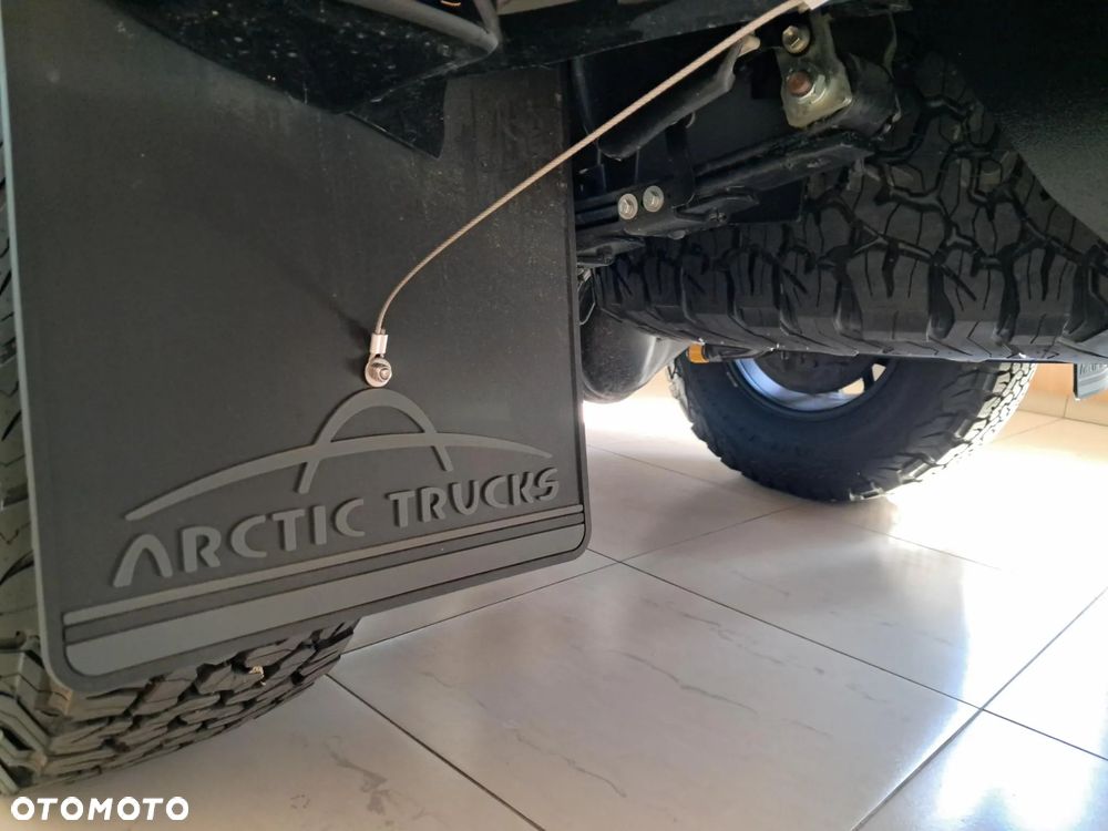 Toyota Hilux 2.8 D-4D Double Cab SR5+ 4x4 - 15